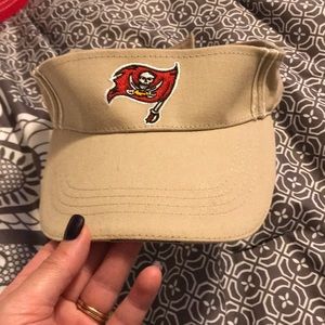 Bucs visor